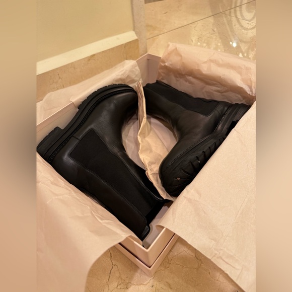 Sergio Rossi Black Leather Ankle Boots - Picture 13 of 16